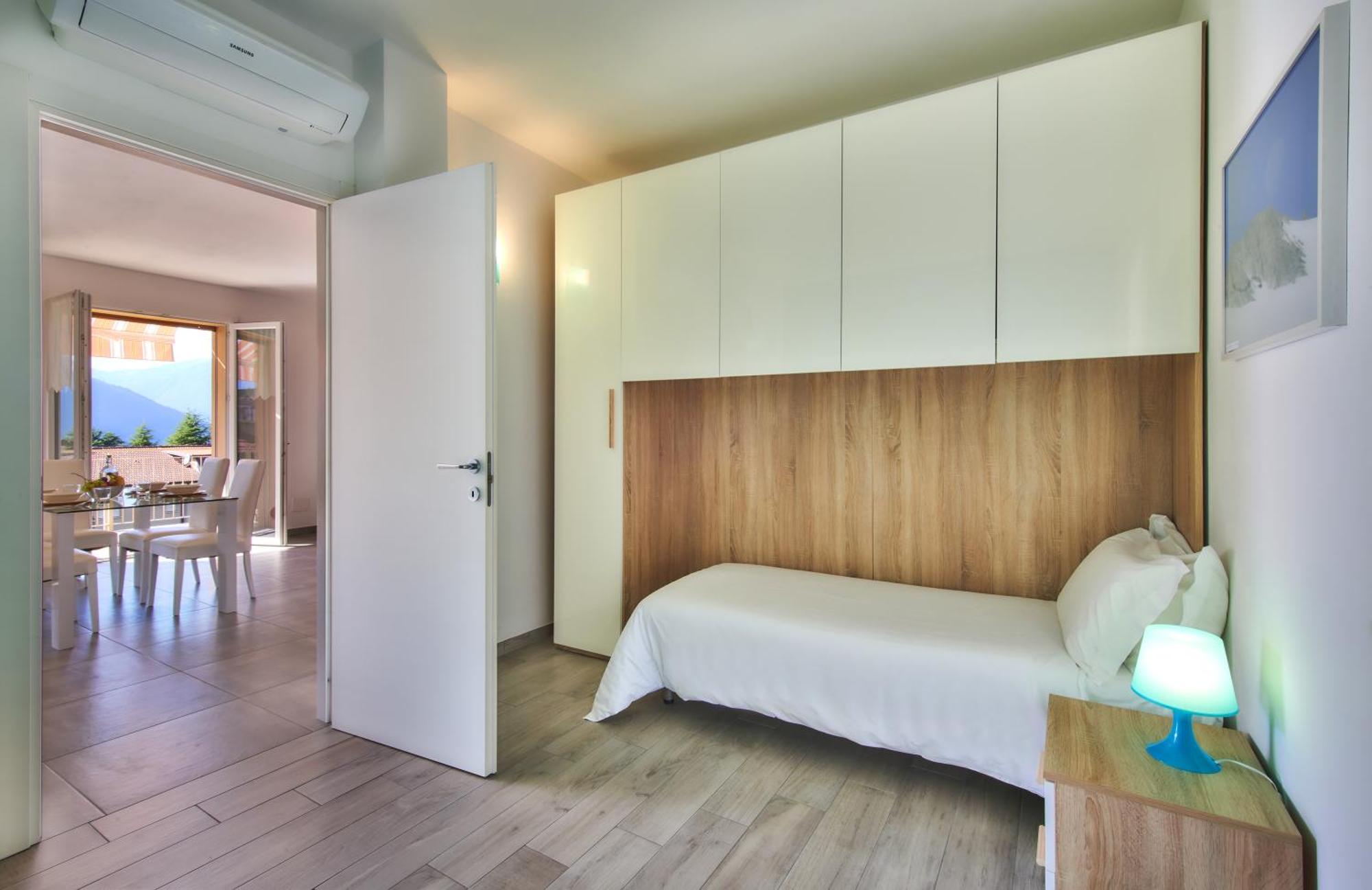 Welcome Home Apartment Lierna Ngoại thất bức ảnh