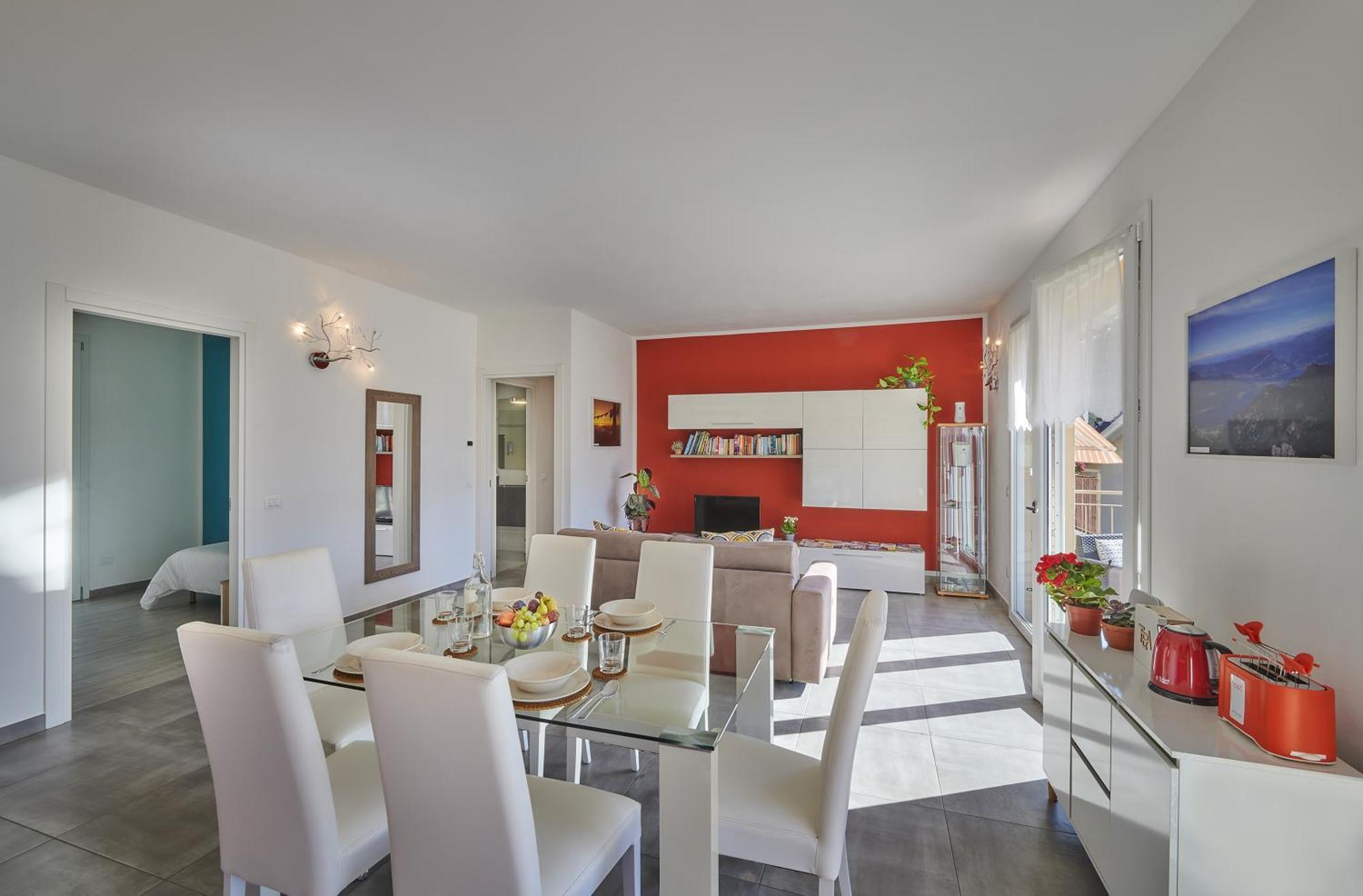 Welcome Home Apartment Lierna Ngoại thất bức ảnh